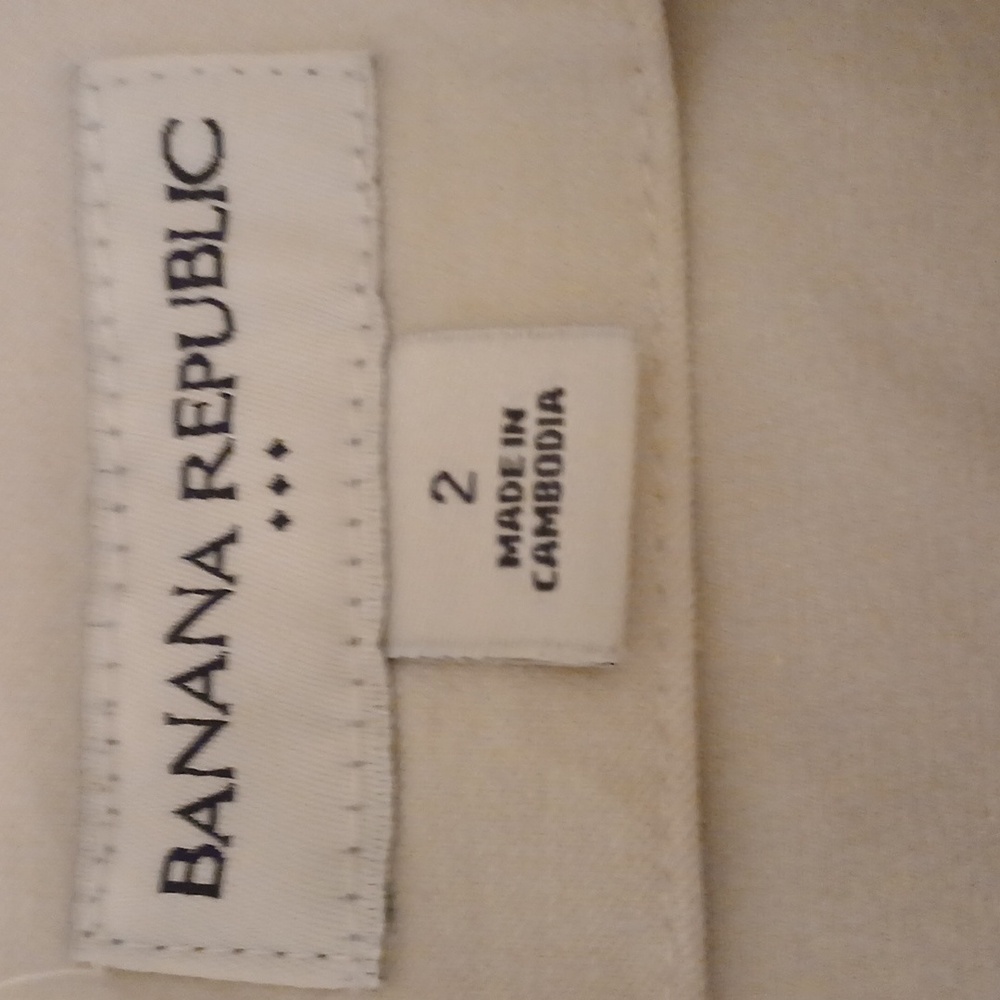 Banana Republic Ecru Pencil Skirt - Picture 2 of 5